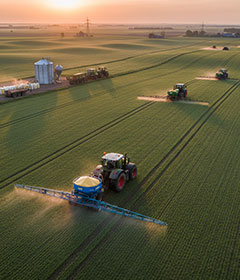 System Clogging due to Poor Solubility: Low-quality raw materials fail to dissolve completely, resulting in residues that clog drip emitters and irrigation lines, significantly increasing maintenance costs.